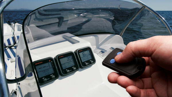 2017-Yamaha-F150-EU-Detail-006-03_Mobile